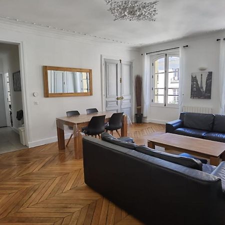 Ferienwohnung 3 Pieces 4****, Au Coeur Du Quartier Historique Versailles Exterior foto